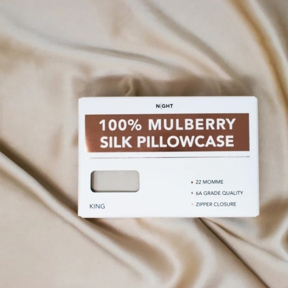 NIGHT 100% Mulberry Silk Pillowcase - Picture 5 of 11